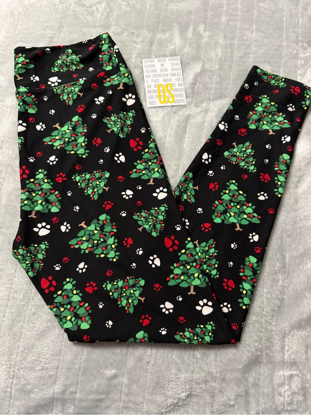 New OS Lularoe Christmas tree & paw print leggings!! HTF
